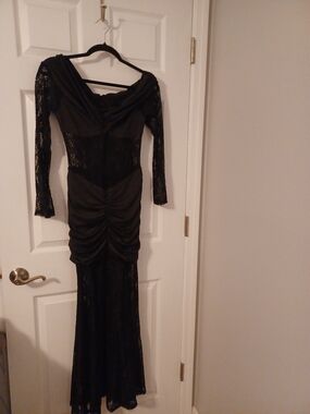 OQQ Elegant Black Lace Long-Sleeve Ruched Evening Dress